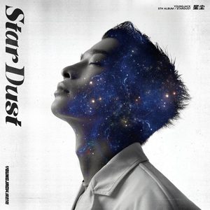 三个黑人和一个白人怎么念
